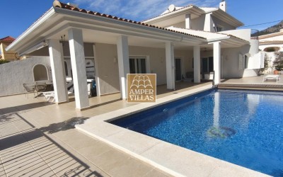 Charming and comfortable villa in Santa Clara.